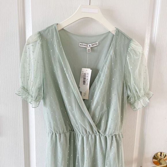 Allison & Kelly NWT Junior XS Pastel Green Ruffled Pokadot Dress with Ruffle Tri - Picture 2 of 11